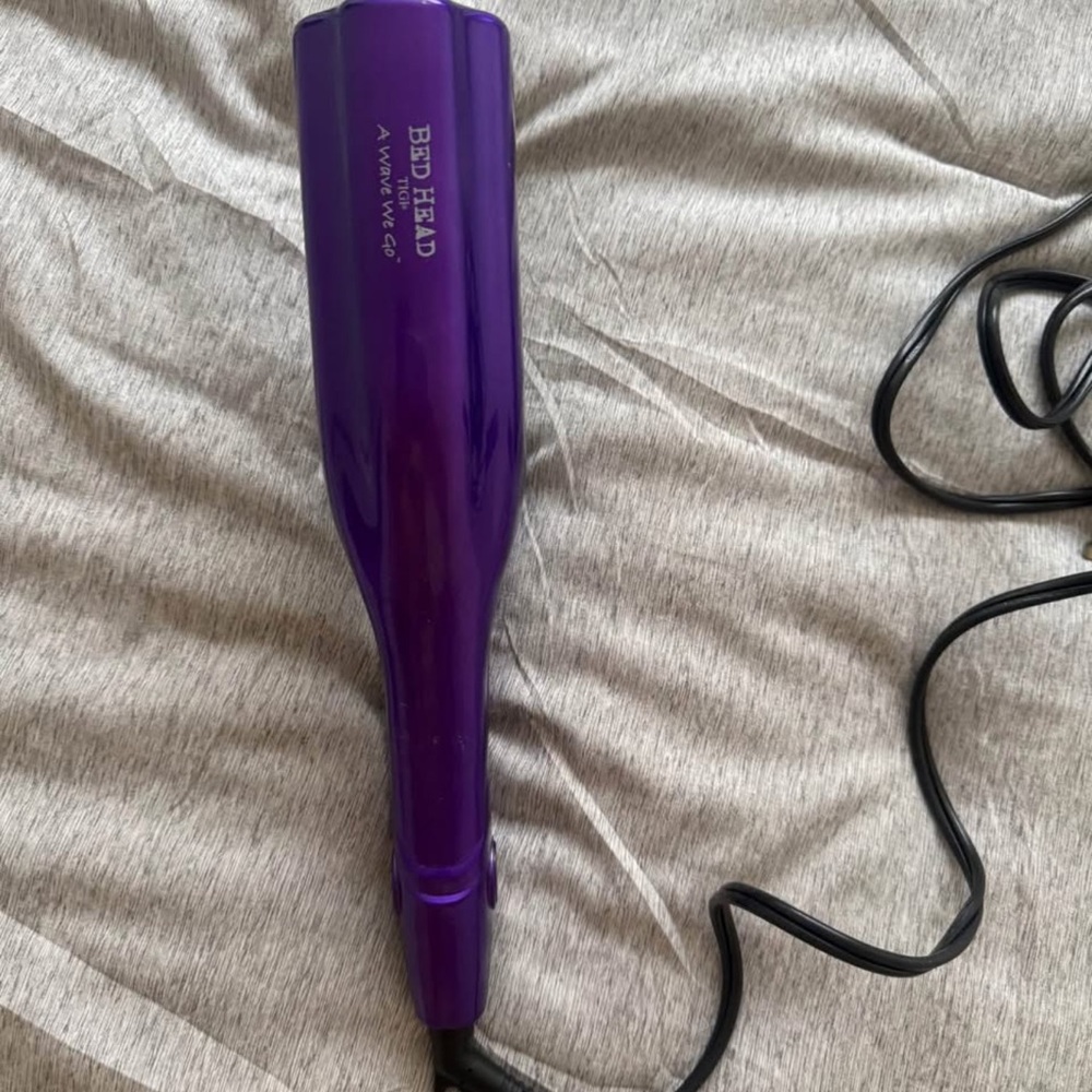 BedHead Vibrant Purple Hair Tool